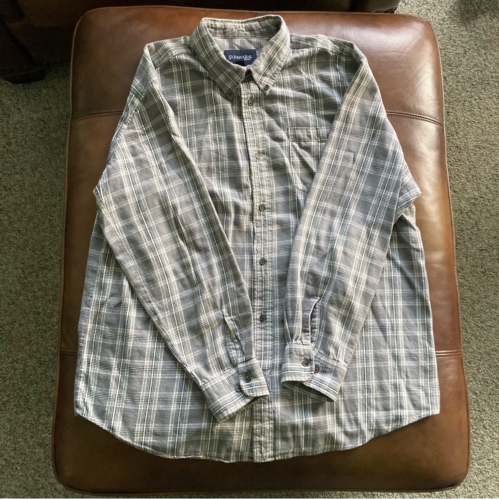 ST JOHN’S BAY EST 1984 Men's Long Sleeve Casual Gray Tan Cream Plaid Shirt XL